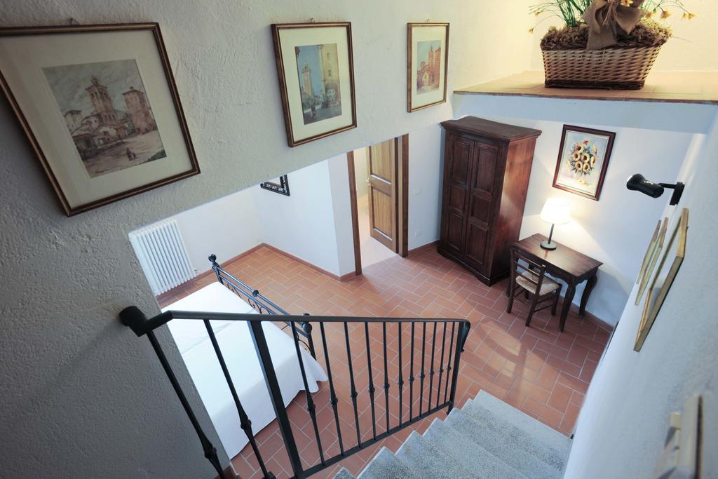 Borgo Rapale Villa Luaran gambar