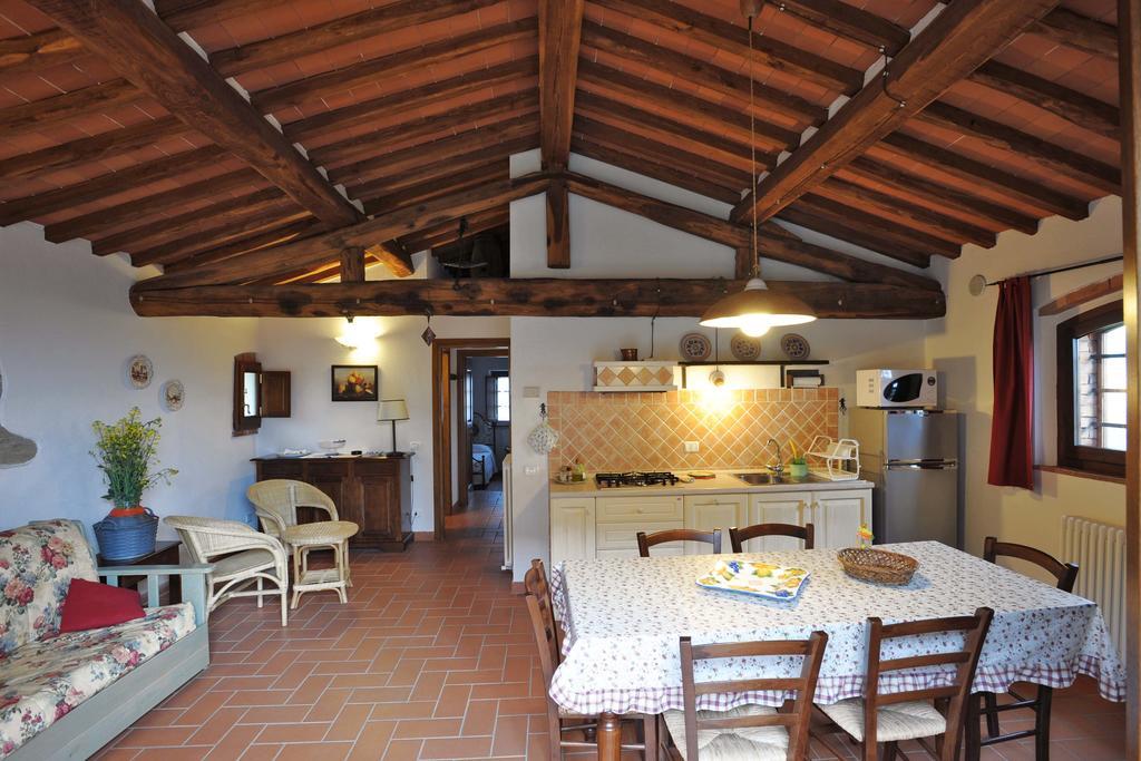 Borgo Rapale Villa Luaran gambar