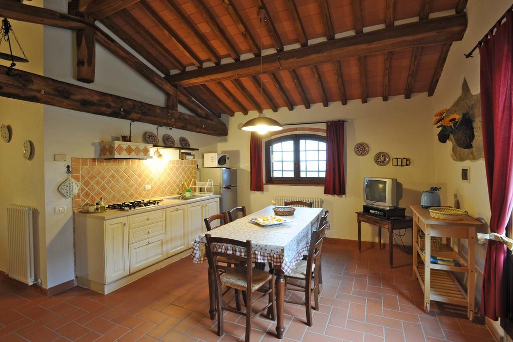 Borgo Rapale Villa Luaran gambar