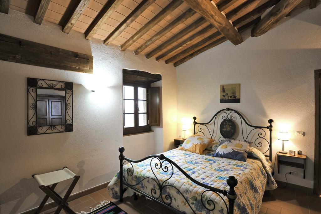 Borgo Rapale Villa Luaran gambar