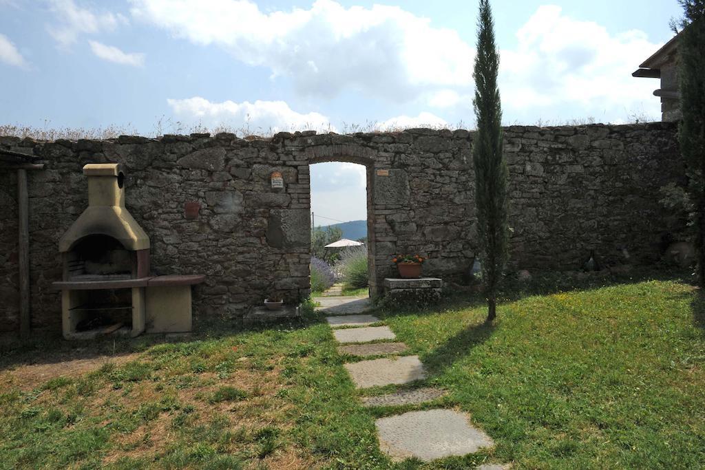 Borgo Rapale Villa Luaran gambar