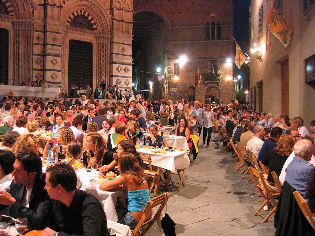 Borgo Rapale Villa Luaran gambar
