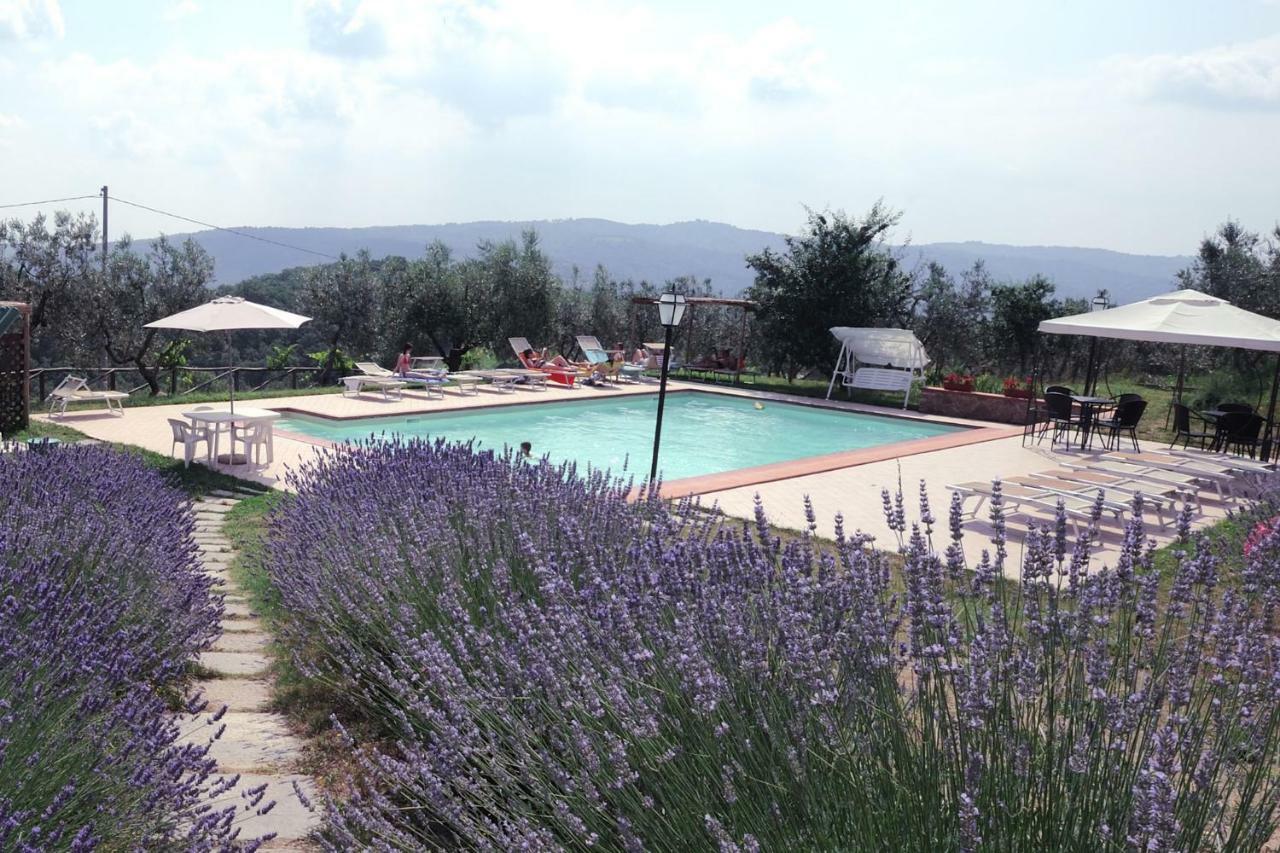 Borgo Rapale Villa Luaran gambar